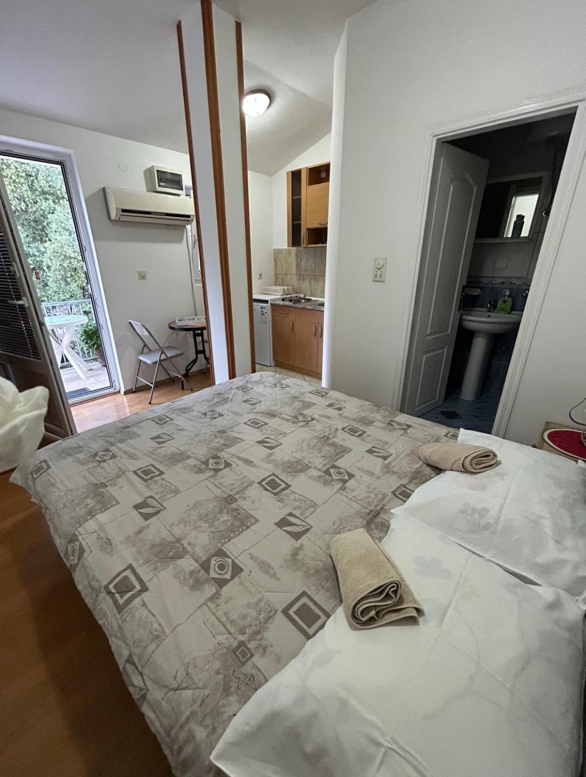 Lazarus Bigova Apartments ติวัต ภายนอก รูปภาพ